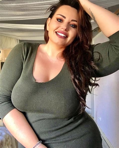 curvy erotica|New Curvy Pornstars